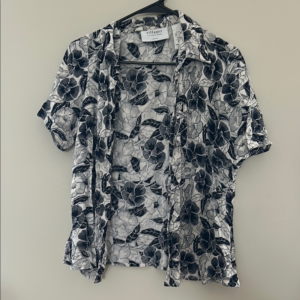 Villager Black & White Short Sleeve Button Down Shirt